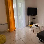 Confort Avec Parking Prive Apartment *
