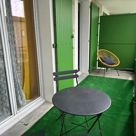 Confort Avec Parking Prive Appartement